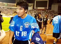 关于阿尔艾因防守细节优化，力求稳固后防的信息