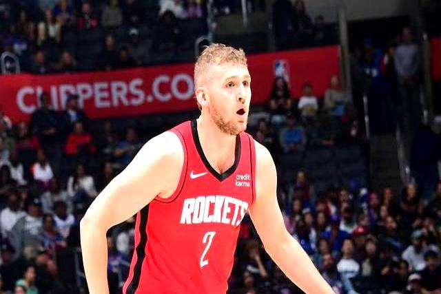 开云体育网站-关于想回欧洲！瓦兰寻求买断合同掘金正说服他留在NBA的信息