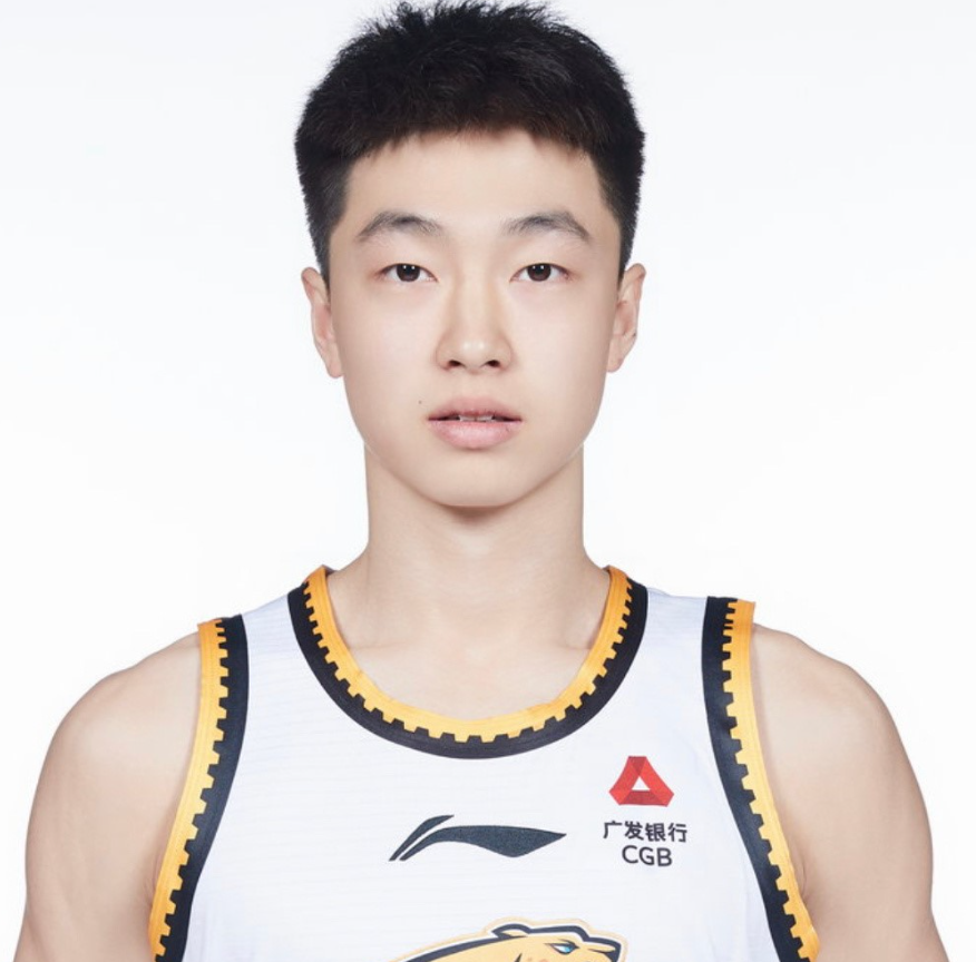 包含全运山东75-94辽宁球员评价：3人及格，3及格，4人及格的词条