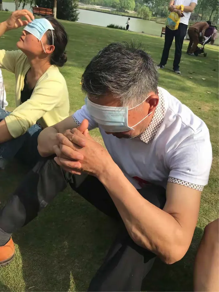 感人瞬间！选手胜利泪洒赛场，感恩支持